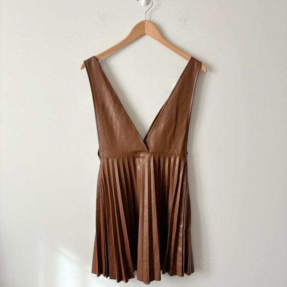 Zara Accordion Pleated Faux Leather Mini Dress Brown Size XS Blogger Fav - Picture 7 of 8